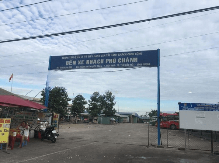 Bến xe Phú Chánh