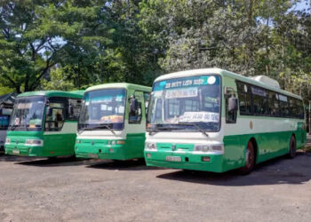 Khung cảnh bên trong bến xe Dầu Tiếng