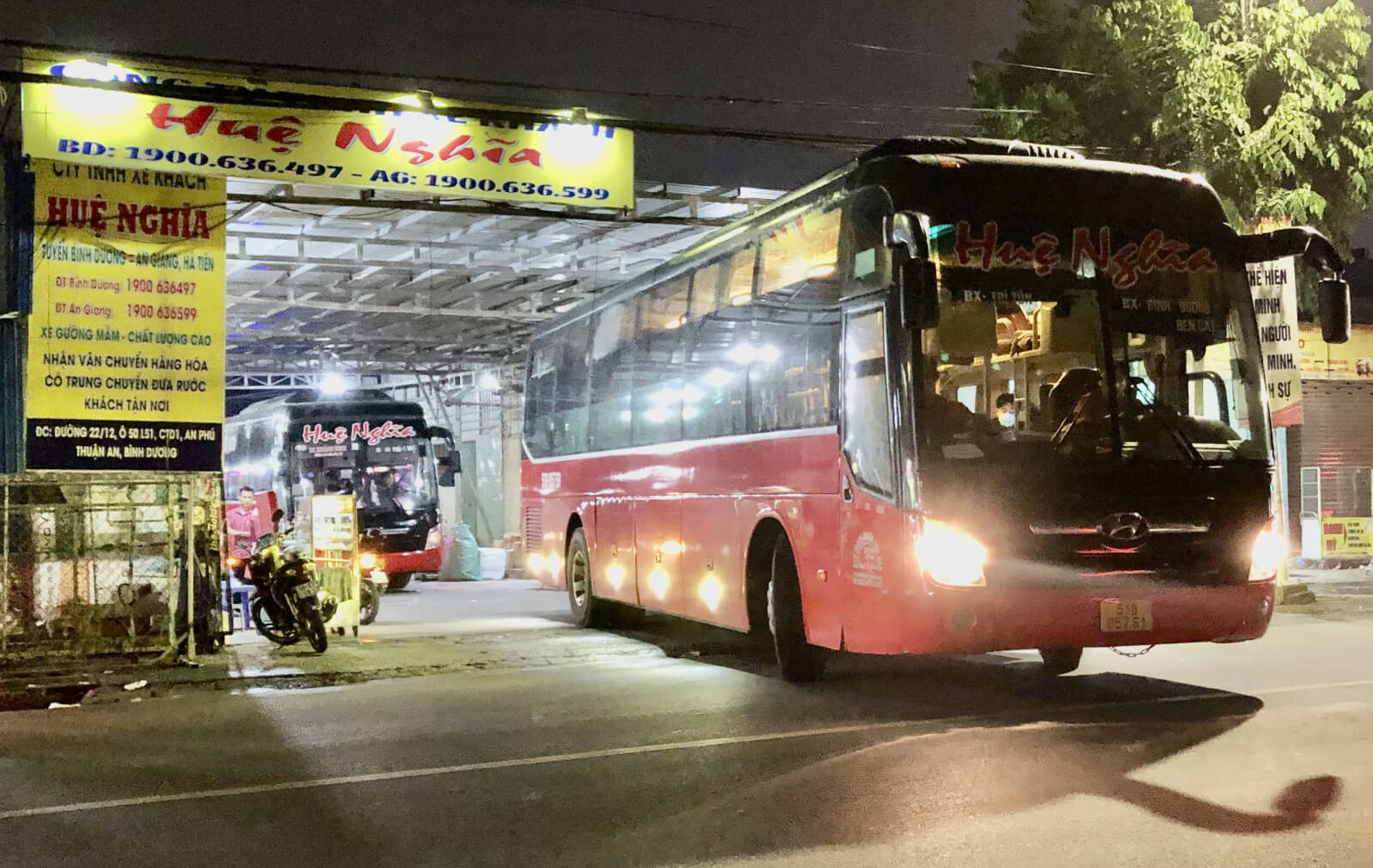 Nhà xe Huệ Nghĩa