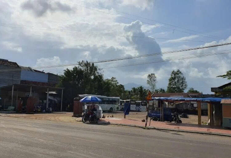 Bến xe Phù Mỹ
