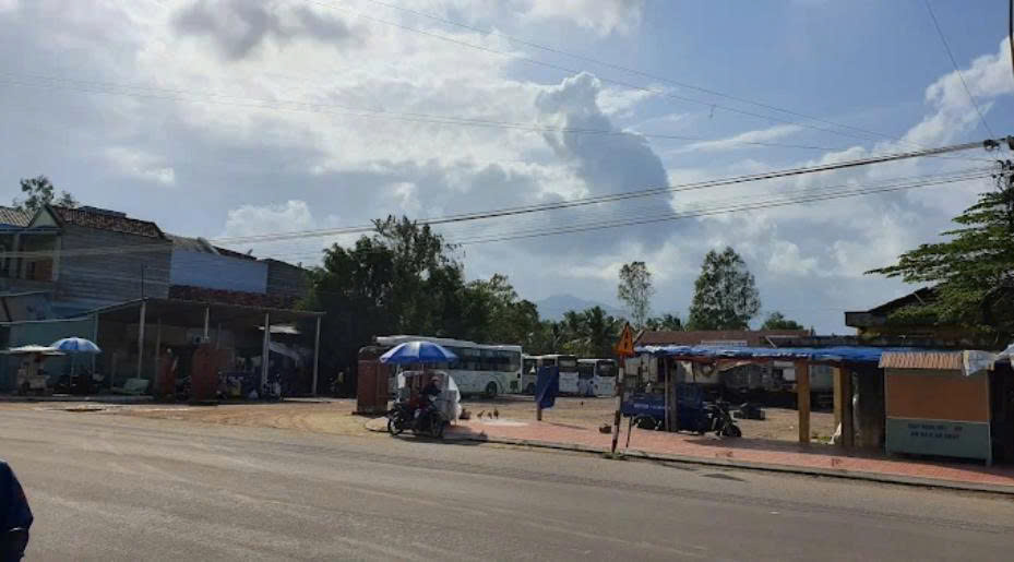 Bến xe Phù Mỹ