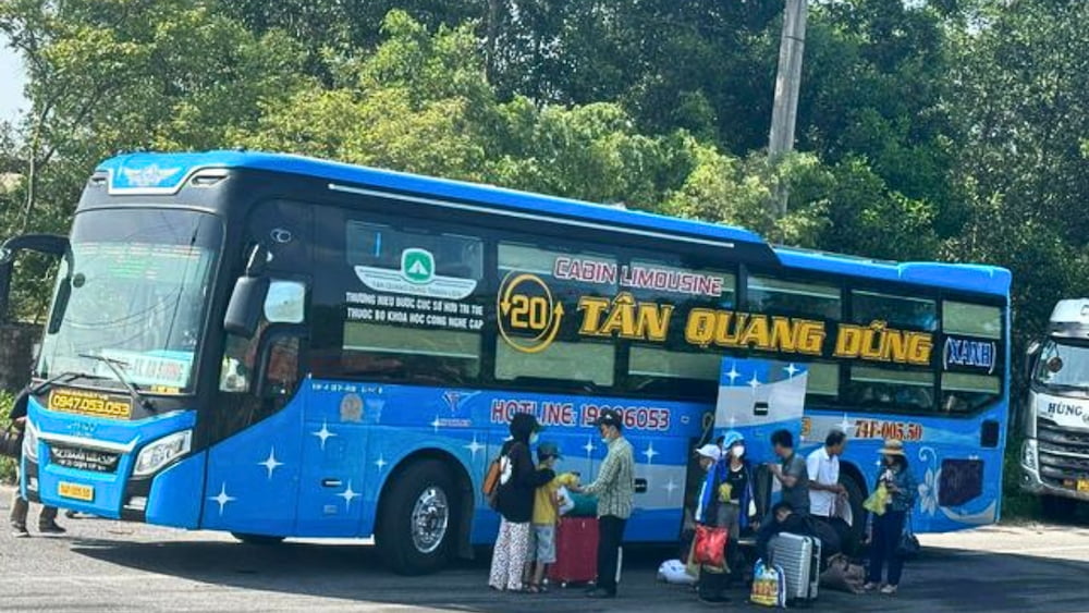 Nhà xe Tân Quang Dũng